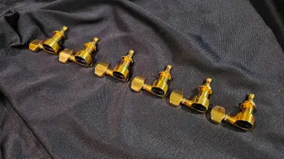 Charvel Pro Mod Gold Turners 18:1, View more