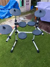 generic edrums and rack