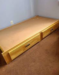 Twin size - Wooden bed with 2 drawers 