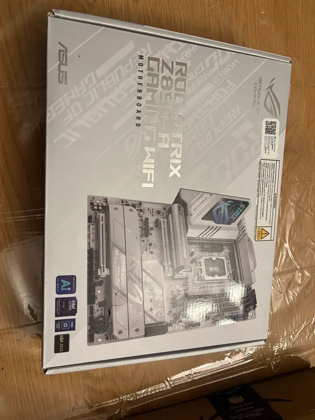 z890-a gaming wifi in System Components in Lévis - Image 2