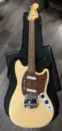 Squier vintage modified mustang 275$  firm