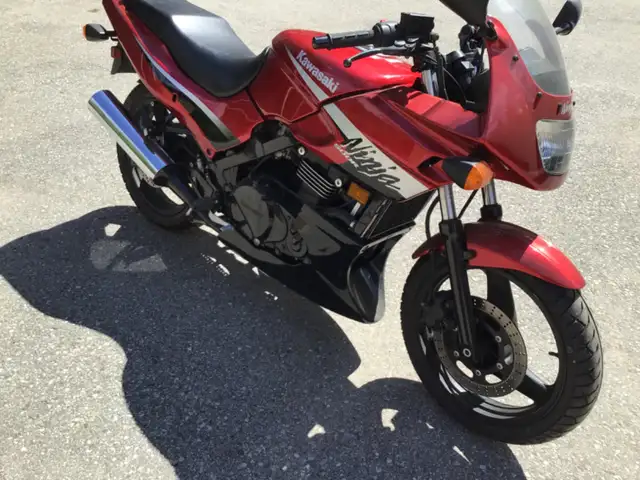 Mint 2006 EX500 Ninja in Sport Bikes in Owen Sound - Image 4