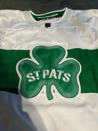 New Size mens medium