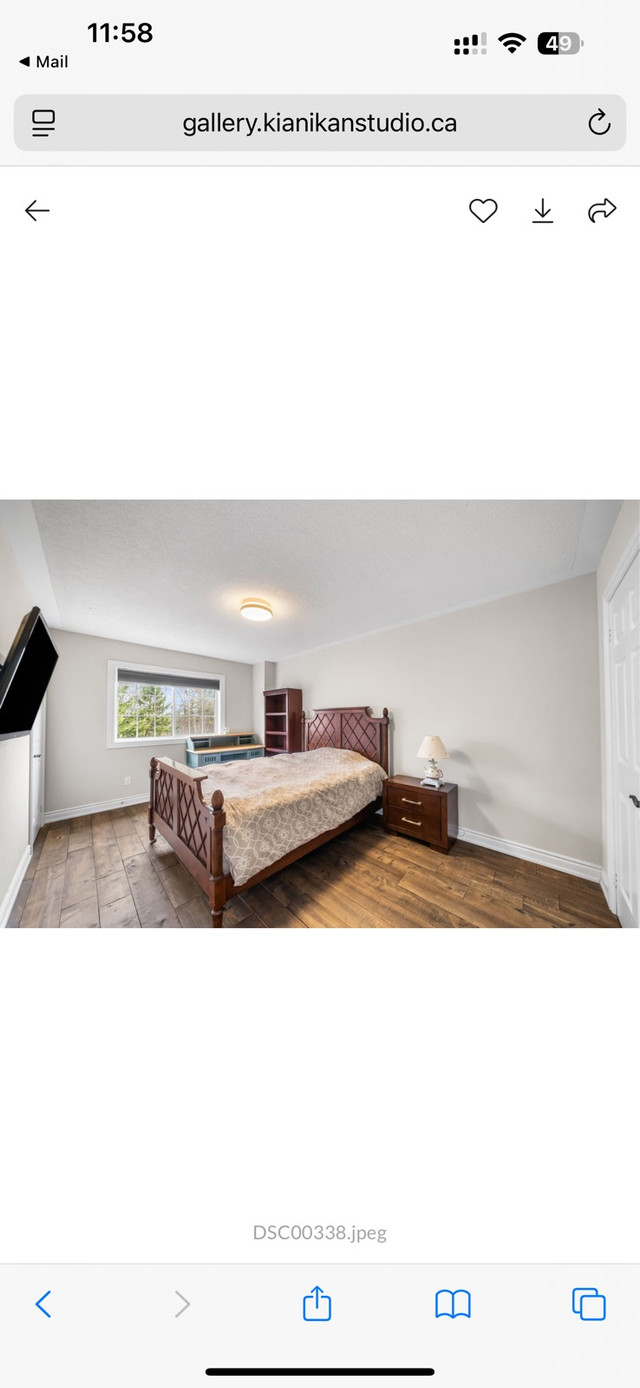 queen bedset brwon all solid wood ( matress available to sell) in Beds & Mattresses in Markham / York Region