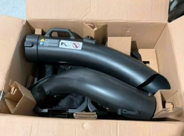 New! RYOBI Bagger for 48V 30 Inch Riding Lawn Mower ACRM008 in Lawnmowers & Leaf Blowers in St. Catharines - Image 3