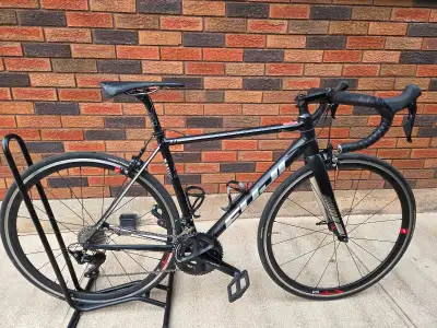 Fuji SL-A 54cm Rim Brake Road Bike, View more