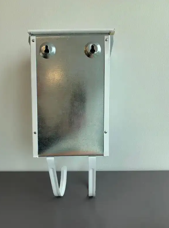 White Retro Vertical Mailbox64141848488833122