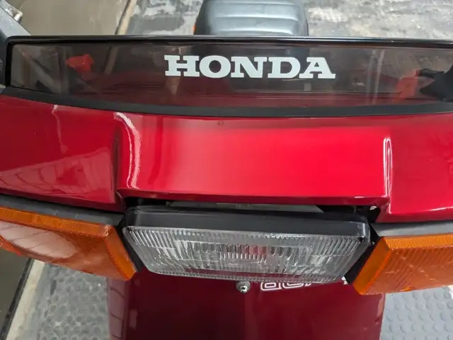 1984 Honda Aero 80 Scooter - Mint! in Scooters & Pocket Bikes in City of Toronto - Image 9