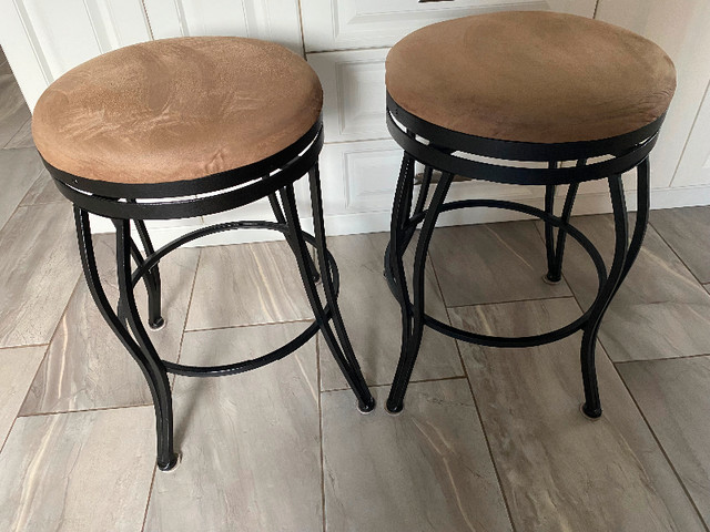 2 Counter Stools | Chairs & Recliners | City of Halifax | Kijiji