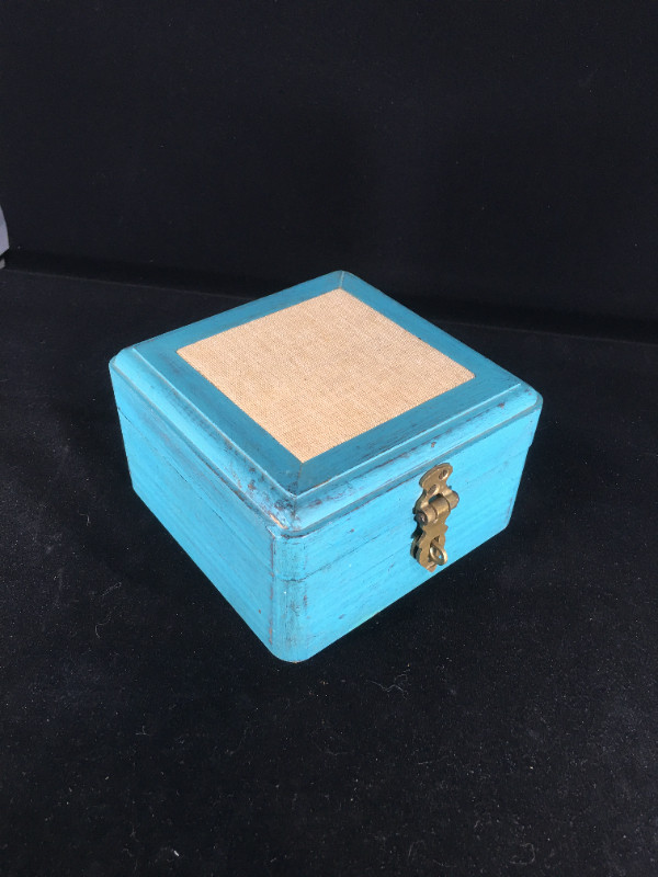 Jewelry Box in Jewellery & Watches in Burnaby/New Westminster