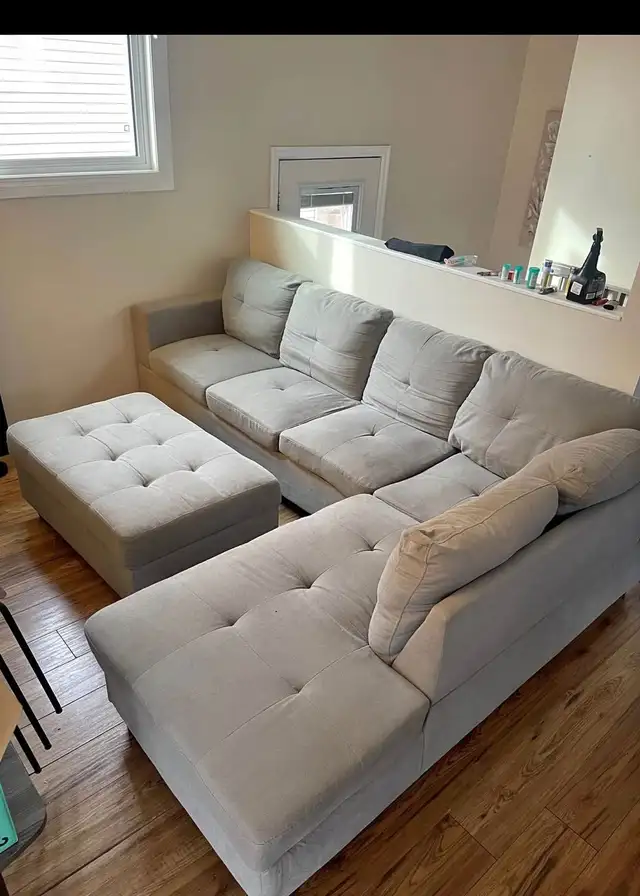 Sectional grey couch in Couches & Futons in Edmonton - Image 3