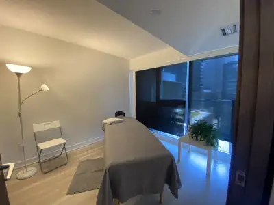Experience a unique massage technique! FREE SPINE CONSULTATION !!! I have over 15 years of professio...