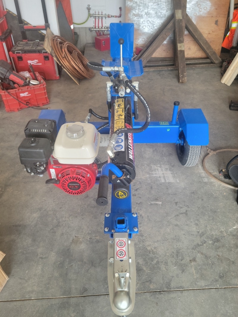WALLENSTEIN WOOD SPLITTER Outdoor Tools & Storage Owen Sound Kijiji