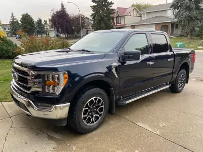 2023 Ford F150 4x4 XLT series 3.5L v6 eco boost 93307 km (highway) Excellent condition with recent s...