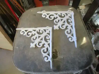 DECORATIVE CAST IRON SHELF BRACKETS $40 A SET KITCHEN BATH DECOR, View more