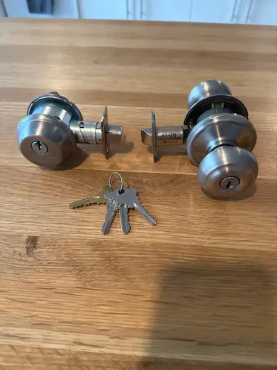 Schlage Deadbolt & Doorknob Combo, View more