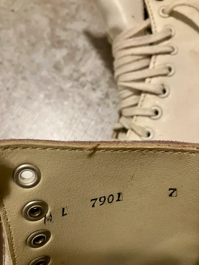 Orbit ice figure skate size 7 in Skates & Blades in Calgary - Image 5