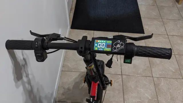 PETIT VÉLO ÉLECTRIQUE 400W, MOTEUR 48V. BATTERIE 25Ah, ROUES 14" in eBike in Drummondville - Image 6