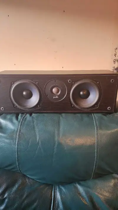 Polk Audio Centre Speaker, View more