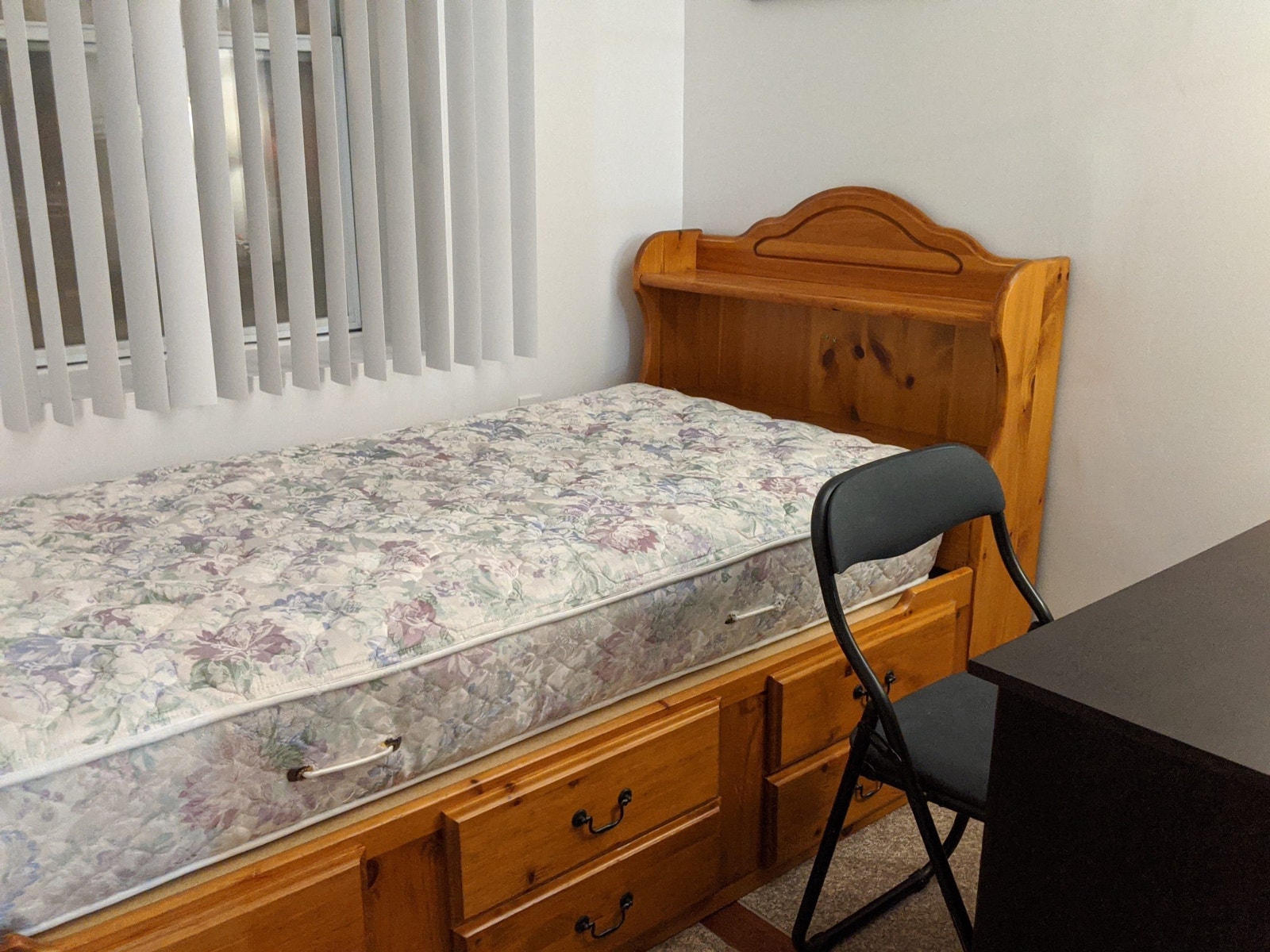 Condo two bedrooms for rent — photo 2