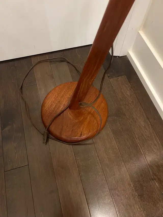 Danish MCM Teak Arc Lamp  in Indoor Lighting & Fans in City of Toronto - Image 5