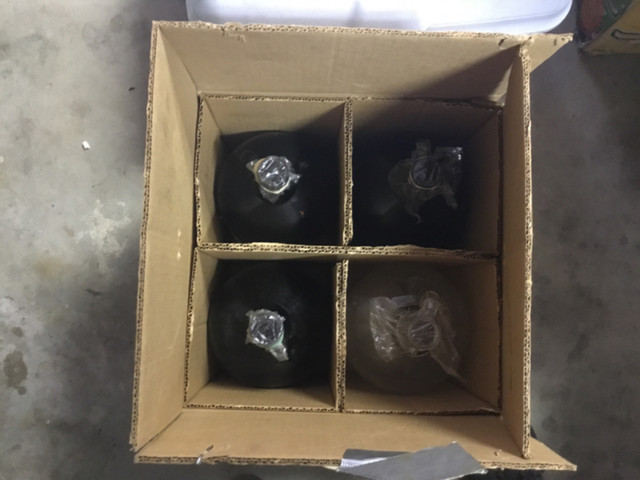 1 gallon jugs in Hobbies & Crafts in Edmonton - Image 2