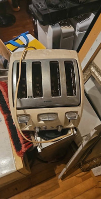 4 slicer Toaster