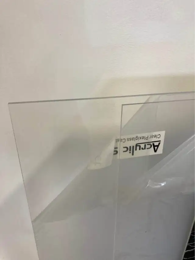 Plexiglass (Transparent Like Glass) — Warehouse Clearance! in Other in City of Montréal - Image 6