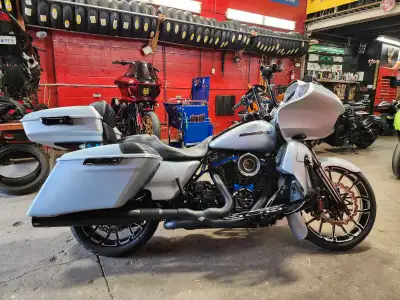 Hi, up for sale 2020 Road Glide Special 128CI. Fully Custom 2020 Roadglide Special 15k kms Arlene Ne...