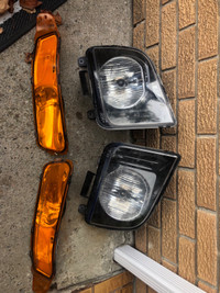 2005 Mustang Headlights