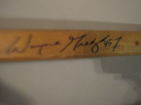 Wayne Gretzky Facsimile Signed Hockey Stick Pee Wee Pro Rare