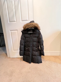 Women’s Winter Parka - Size Small. Filled with duck down& feathe
