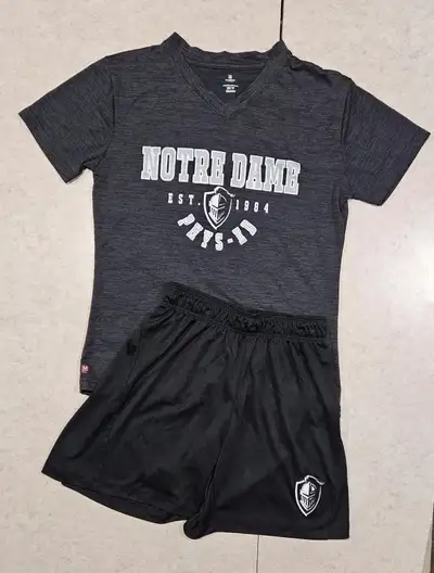 "LIKE NEW" Notre Dame Gym Uniform size S, View more