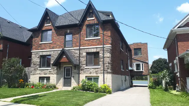 AVAILABLE ONE BEDROOM - $1,500 / Month