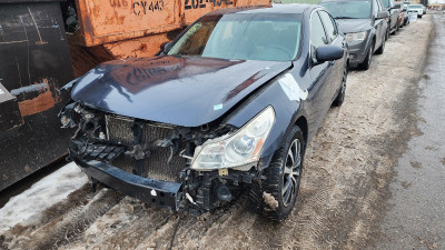 2007 Infiniti g35x for parts
