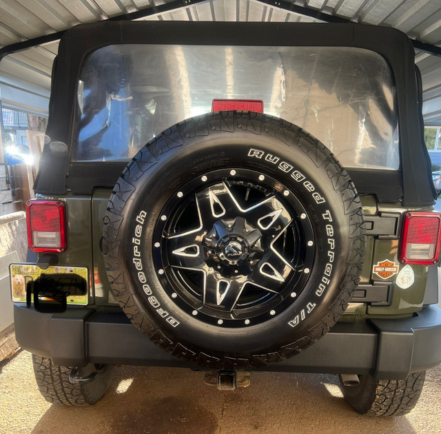 Jeep Wrangler Sport in Cars & Trucks in Mission - Image 4