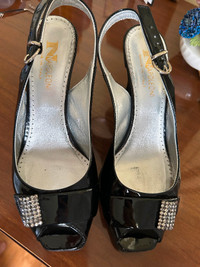 Elegant leather black shoes Italian brand size 6,5