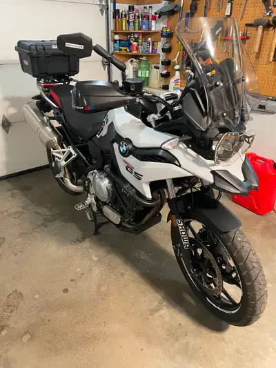 I have a very nice F750GS for sale. It was factory lowered. I am 5’6’’ with a 30’’ inseam and I can...