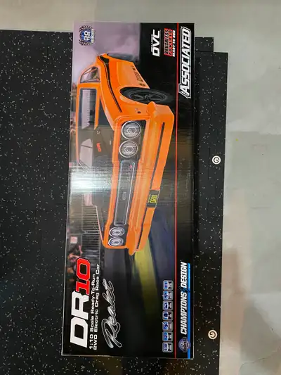 NEW! Team Associated 70025DR10 Drag Race Car, Brushless 2WD, 1/10 RTR, Orange. $250 firm!