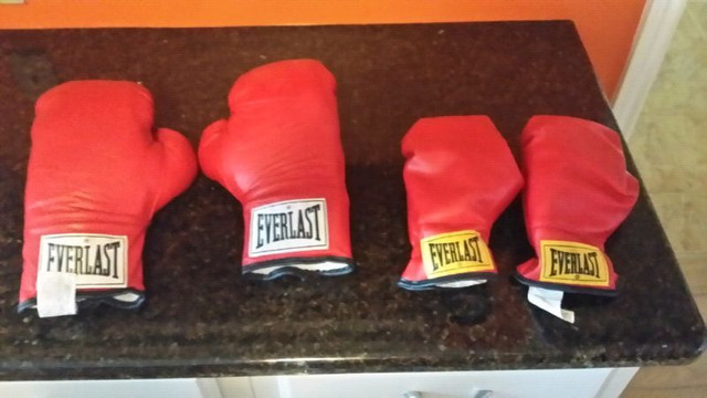 Boxing gloves new dans Appareils d'exercice domestique  à Peterborough
