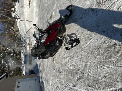 motoneige Yamaha venture 13500km courroie de rechange toile neuve