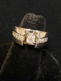 14k White Gold Diamond Ring 0.20ct cntr 0.60ct total