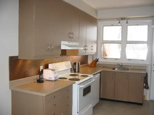 788 Rue de la Place Philippe Libre 1 juillet 2026 Grand 6 ½ , 4 grandes chambres :12X16 (3.66m.X 4.8...