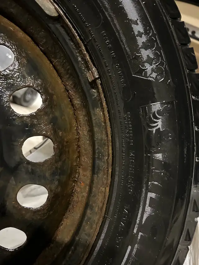 Michelin Latitude Tire in Tires & Rims in City of Toronto - Image 4