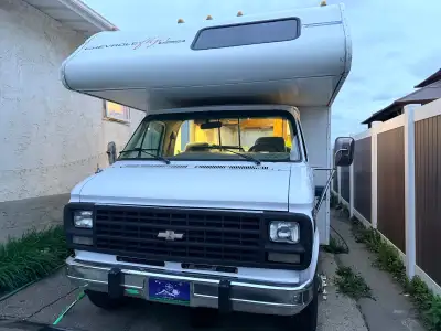1995 Chevrolet G30 Tioga Flyer Special – 24 ft Motorhome 5.7L V8 350ci (extremely reliable) with EFI...