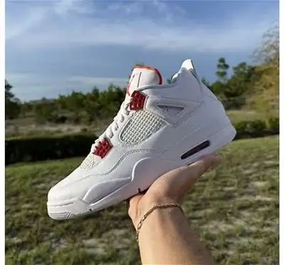 Jordan 4 Metallic Orange Size 10.5 US, View more