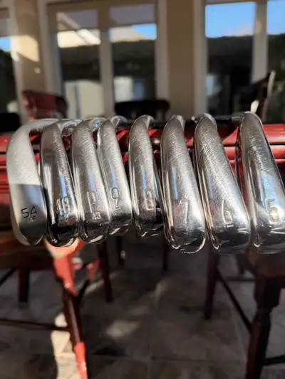 Set de fers gaucher Titleist T-350, View more