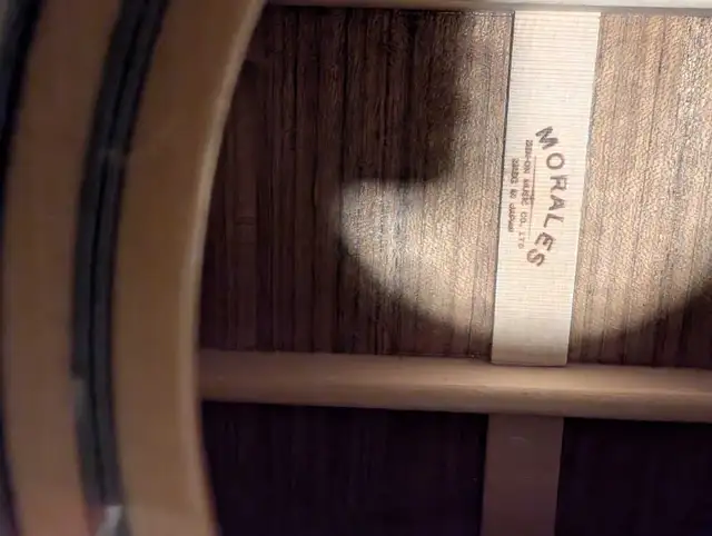 Vintage Morales M-20 Acoustic Guitar in Guitars in Peterborough - Image 8