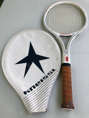 Cordage Raquette De Tennis | Kijiji à Grand Montréal : acheter et vendre  sur le site de petites annonces no 1 au Canada.