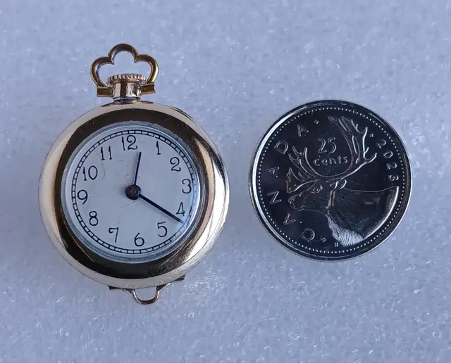 Montre de Poche Pendentif Suisse // Swiss Pendant Pocket Watch in Jewellery & Watches in City of Montréal - Image 4